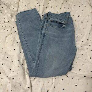 Women’s 32x34 slim “Pacsun” Straight Leg Ripped Jeans NEW WITHOUT TAGS